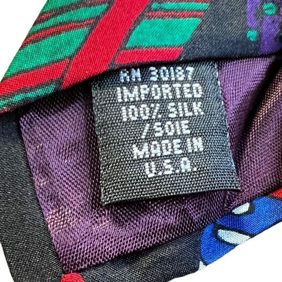 Peanuts Christmas Tie - Picture 6 of 6